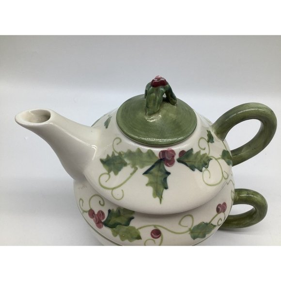 Tracy Porter Tea for One Christmas Holly Set - Picture 4 of 12